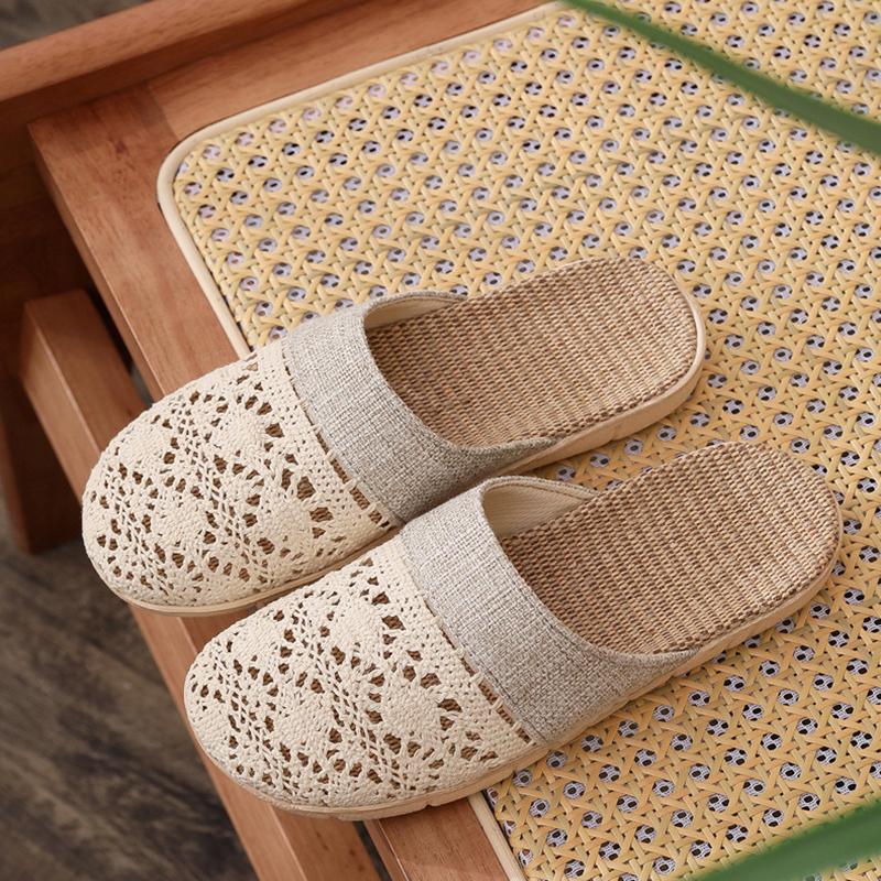Женские тапочки весна лето обувь нескользящие легкие дышащие кружевные пары домашние напольные тапочки 34-35EUCN35-36 1689₽