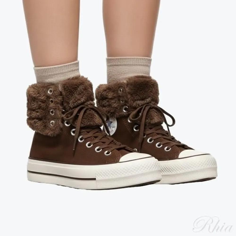Converse A15230C Chuck Taylor All Star Foldover Lift X Totally Fuzzy 220