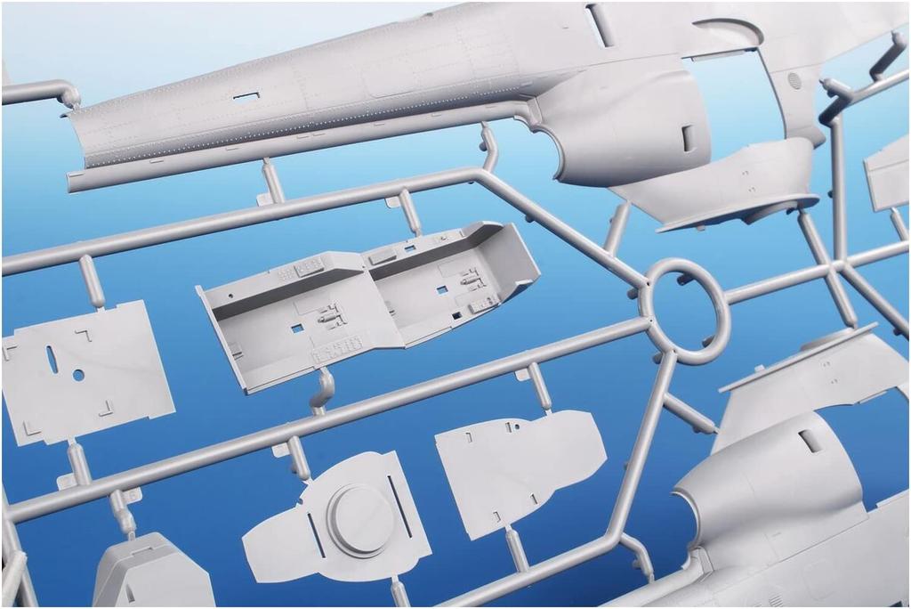 Special Hobby scale US Marine Corps Bell Cobra Combat Helicopter Plastic Model Molded in Color 1/32 AH-1G Hi-Tech SH32086,