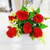 Konstgjorda Rosor Blommor 6 Huvuden Fusk Silkesblomma Bukett med Blad för Brudbukett DIY Arrangemang Bröllopsfest Hem Vardagsrum Bordsdekor