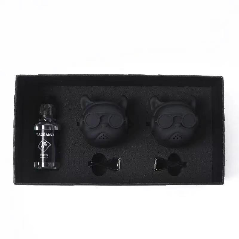 New Style Bulldog Car Air Freshener Perfume Auto Interior Perfume Clip Fragrance Ornament Car Accessories Gift Box Car Deco