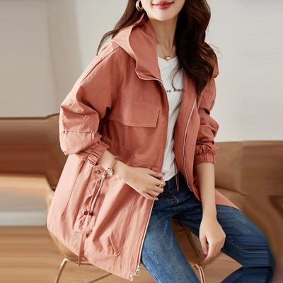 Modische Plus Size Damen Frühling und Herbst Zeitraum Frauen in der langen Freizeitjacke Mode mittleren Alters Mutter große Kapuze Trenchcoat