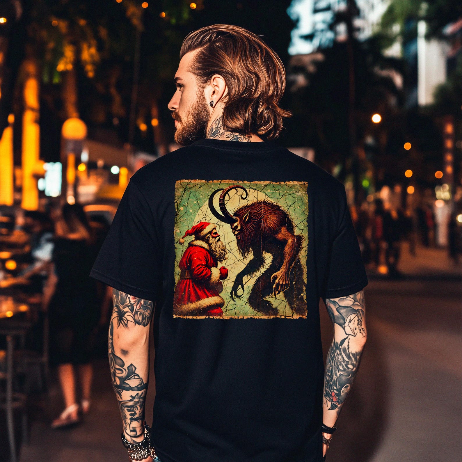 Santa Claus vs Krampus Shirt: Vintage Christmas Horror Tee | Dark Xmas T-Shirt | Krampusnacht Gift | Gothic Holiday Art Shirt M