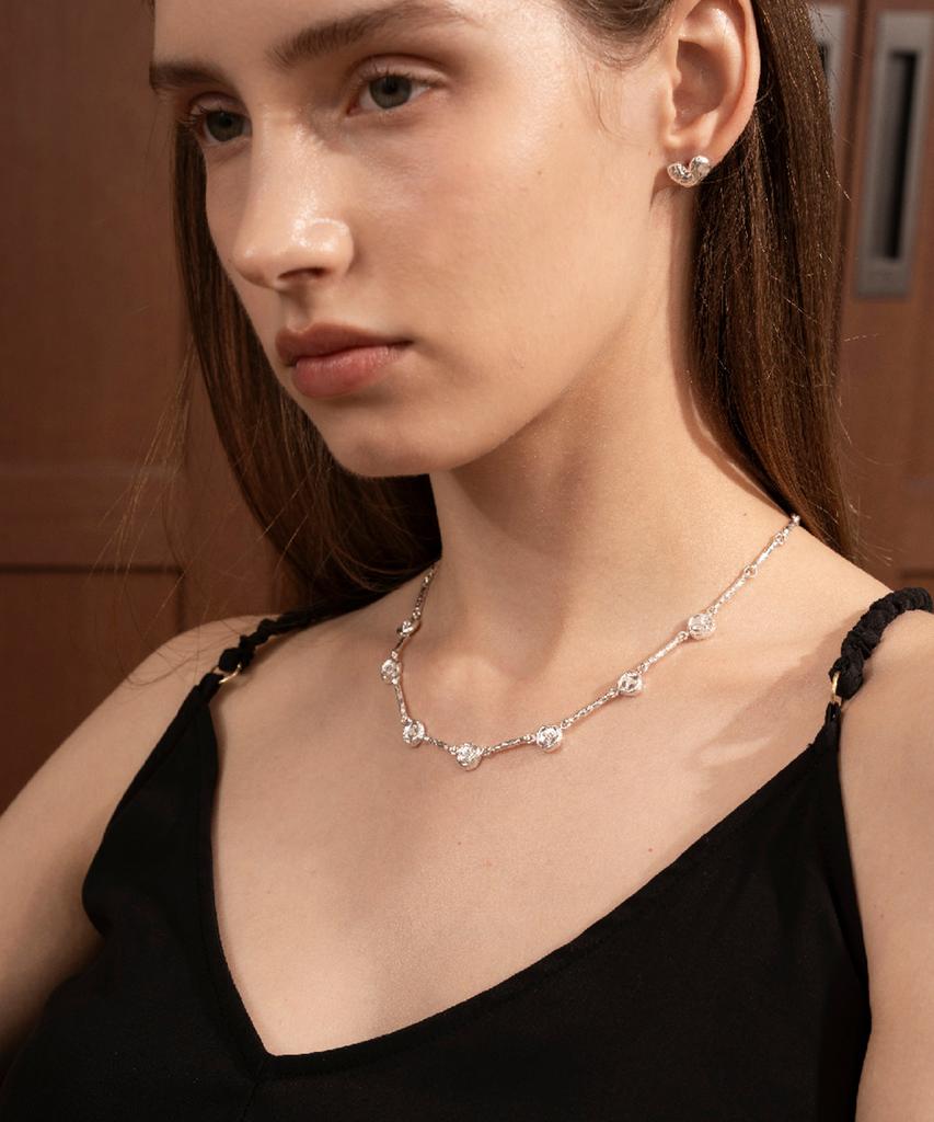 Jnui Art Clip Necklace