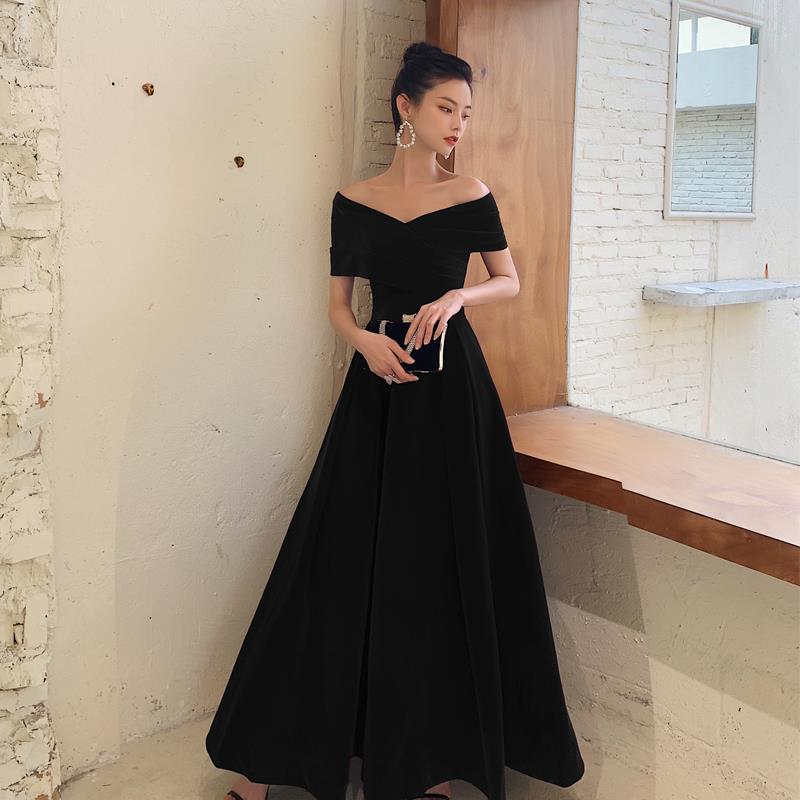 Women s Plus Size Black Off-Shoulder Slimming Evening Gown for Summer 2026 XS