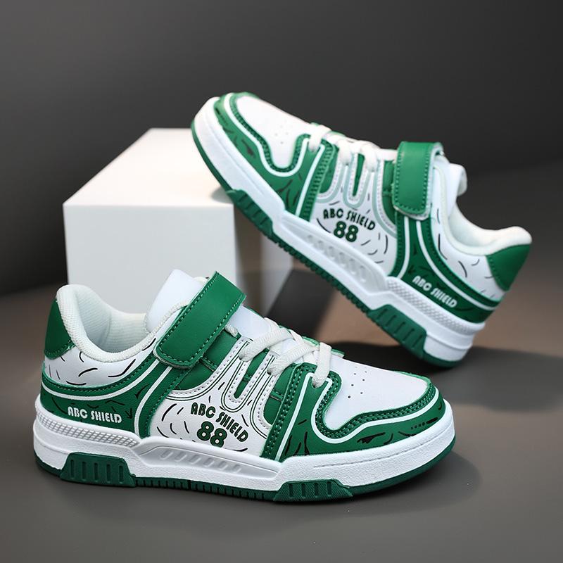 Kindersportschuhe wasserdicht Studenten Freizeitschuhe Mädchen flachsohlige Leder Board Schuhe Jungen Laufschuhe Skate Schuh Sport