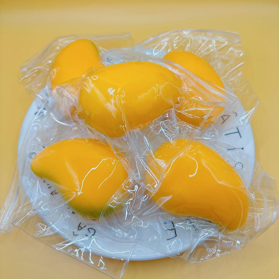 Squishy Mango Erdbeere Weiche Frucht Quetschspielzeug Langsam aufsteigend Stress Angst Linderung Dekompression Zuhause Büro Party Mitbringsel Geschenk