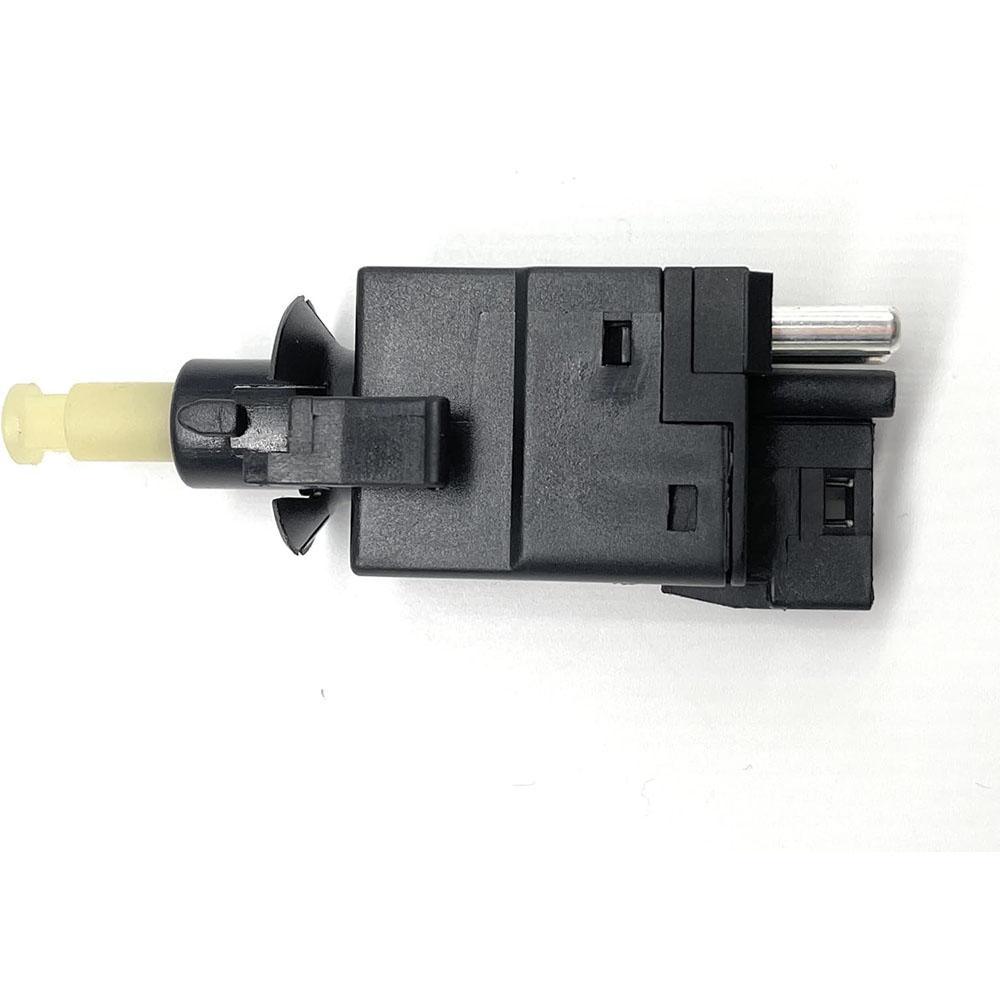 # 0015450109 Brake Stop Light Switch Assembly For Mercedes-Benz 190D 300CE 500E