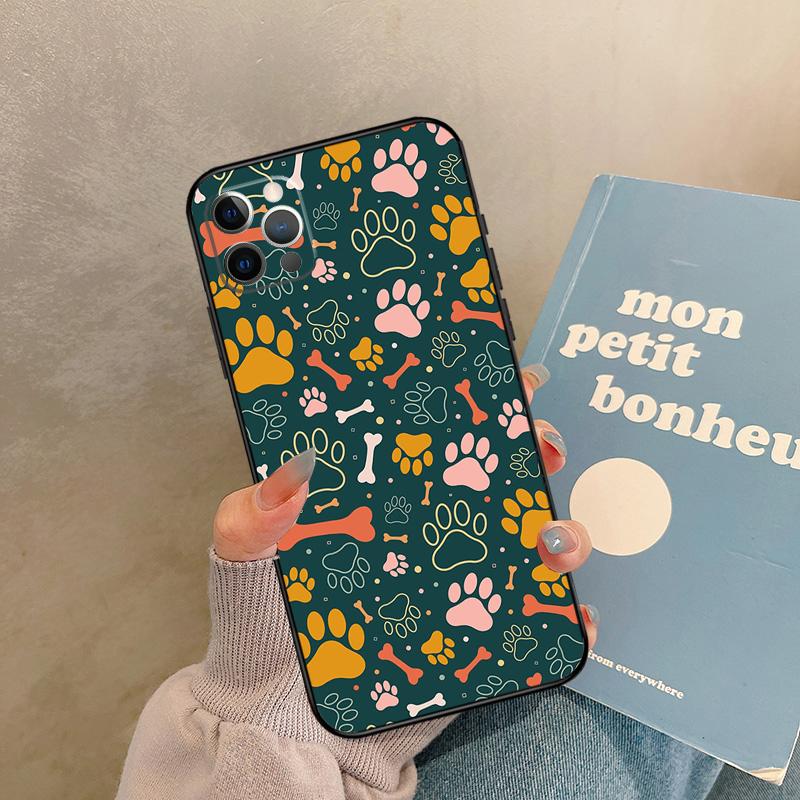 Dog Paw Case For iPhone 17 Air 15 14 13 12 11 16 Pro Max 13 Mini XR 15 16 Plus 16e Back Cover Shell