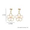 New Fashion Hold Flower Earings Women Gender Ceremony Senior Sense Early Warming Party Jewelry Gift