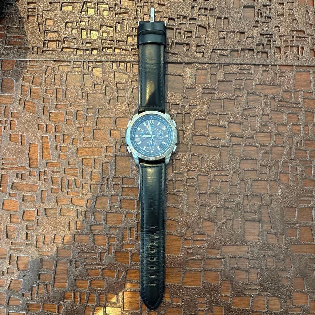 Used CASIO OCEANUS Black dial Leather strap Beautiful condition