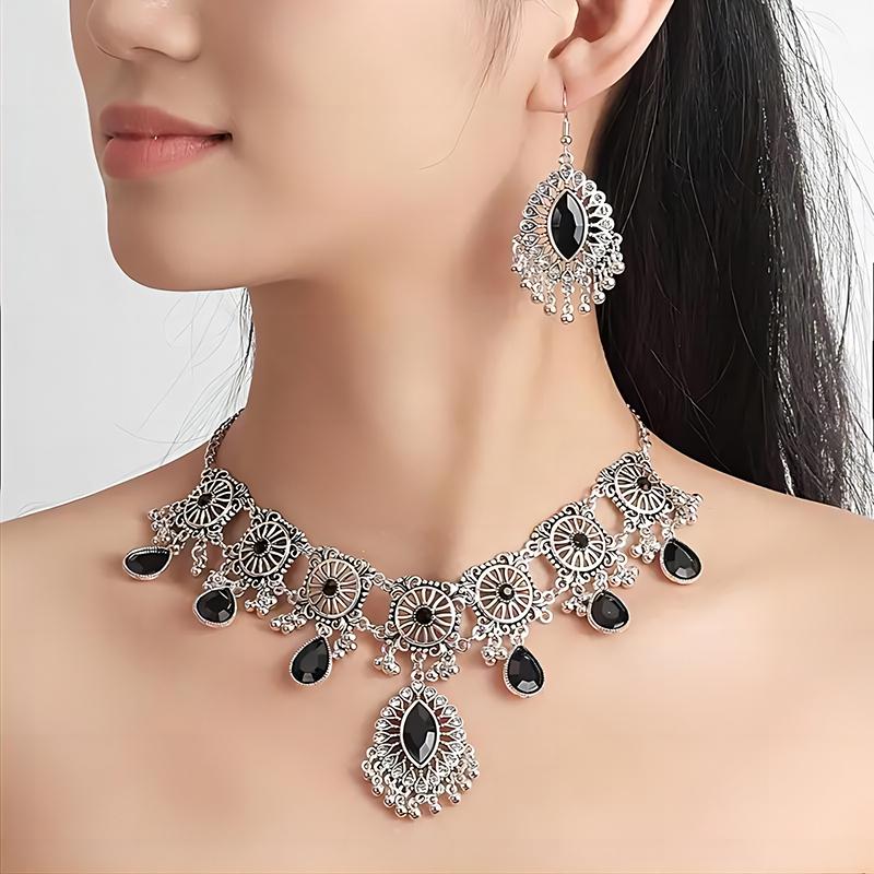 Elegant Ethnic Style Women Jewelry Set Luxurious Temperament Banquet Party Hollowed Out Water Droplet Necklace Earring Set Gift