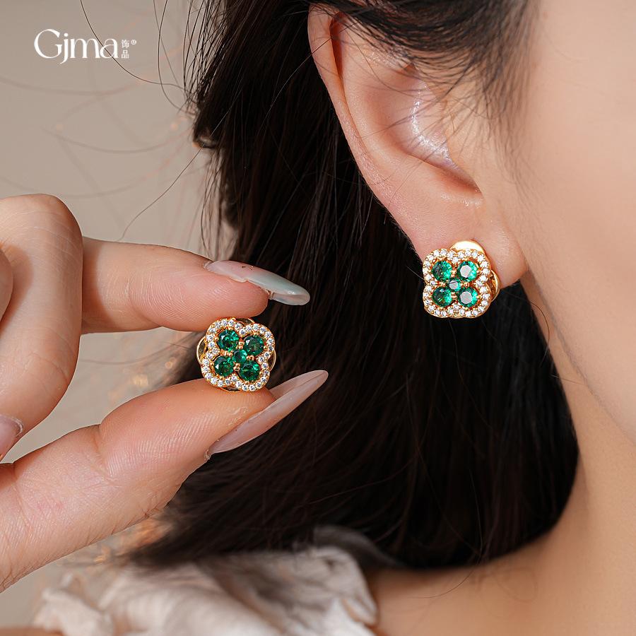French retro zircon flower earrings, stud earrings, exquisite temperament earrings, niche design