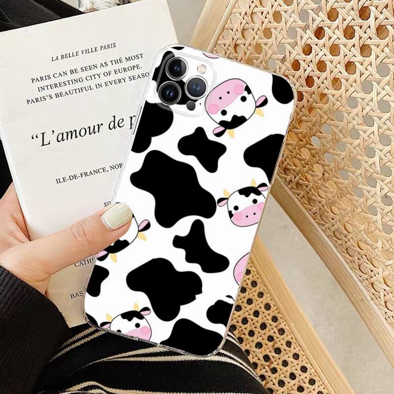 White Black Cow Symbol Print Phone Case Silicone Soft for iphone 14 13 12 11 Pro Mini XS MAX 8 7 6 Plus X XS XR Cover