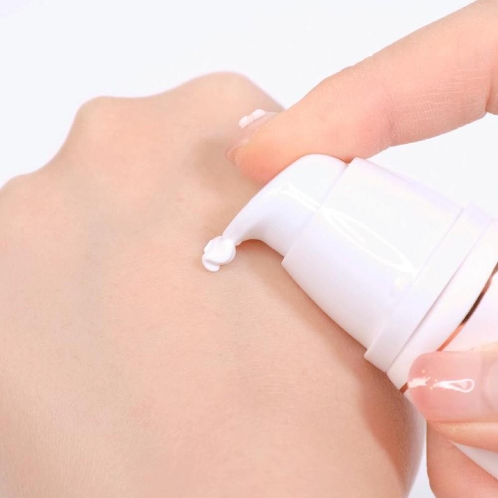 COSNORI Whitening Dress Cream 50ml