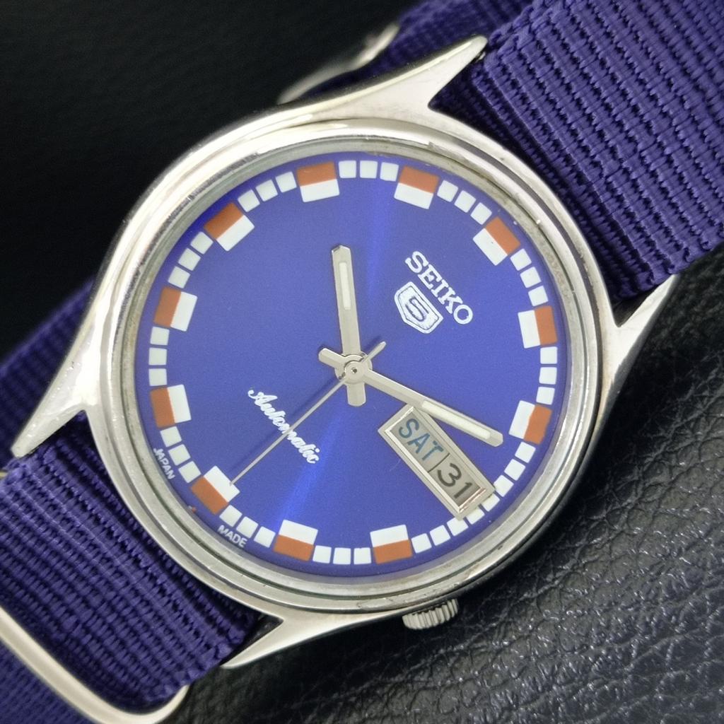 SEIKO 5 AUTOMATIC 7009A JAPAN MENS VINTAGE BLUE COLOR DIAL WATCH a701420-5 R206b-a701420