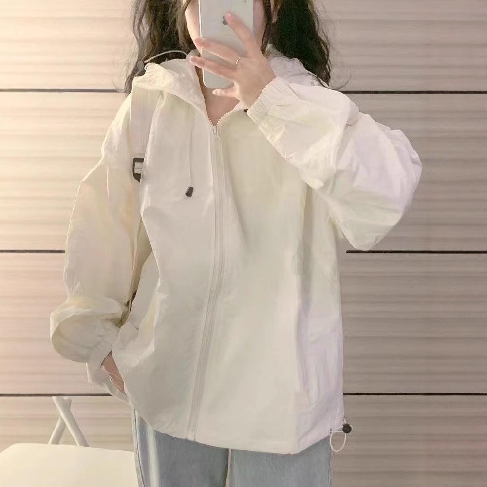 Women's 2024 American Retro Chic Lightweight Hooded Windbreaker