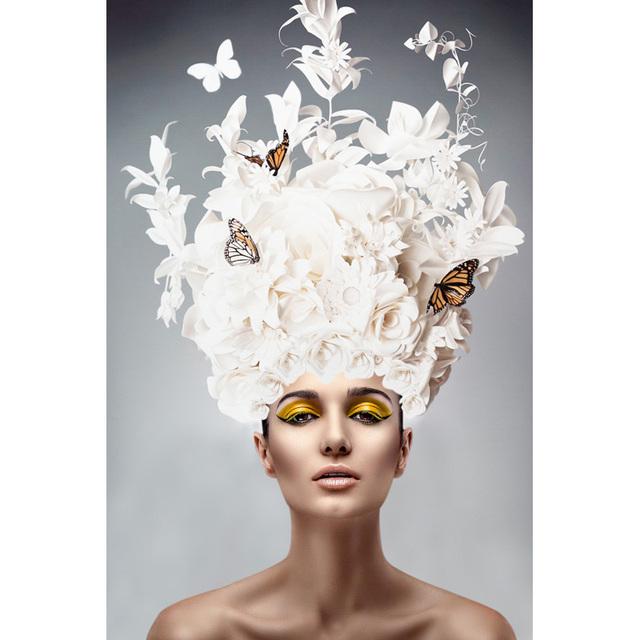 Moderne jenter med blomster på hodet Lerretsmaling Nordisk gang Veggkunstplakater Utskrifter til stuen Hjemmeinnredning uten ramme