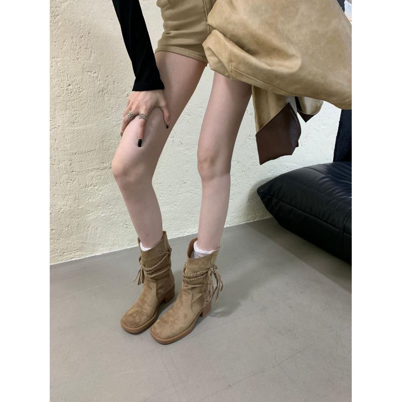 

2025 winter new knight boots wasteland fringed thick heel medium heel short boots braided straps women s low heel short boots 39 хаки