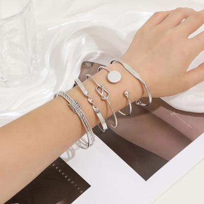 5 Pcs Women Opening Bracelets Different Shapes Polished Alloy Stackable Bangle Set Adjustable Size Jewelry for Parties Occasions