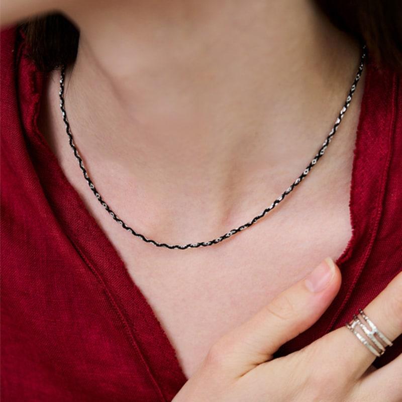 

liersi Edna Bold Knots Chain Necklace black