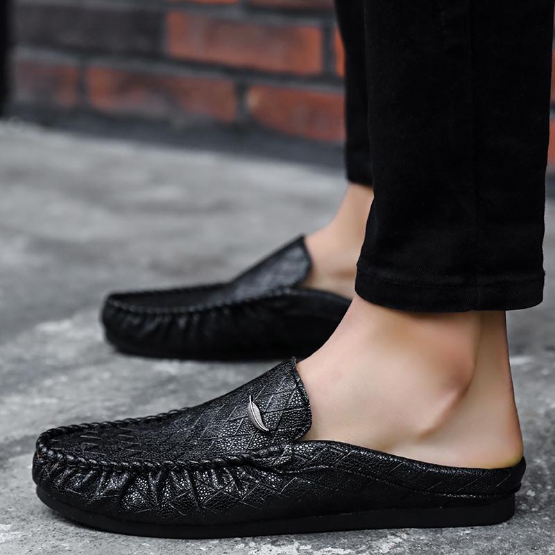 Half Shoes for Men Loafers Slippers PU Leather Man Slides Breathable Mules Closed Toe Sandals Outdoor Lightweight Slip On Flats