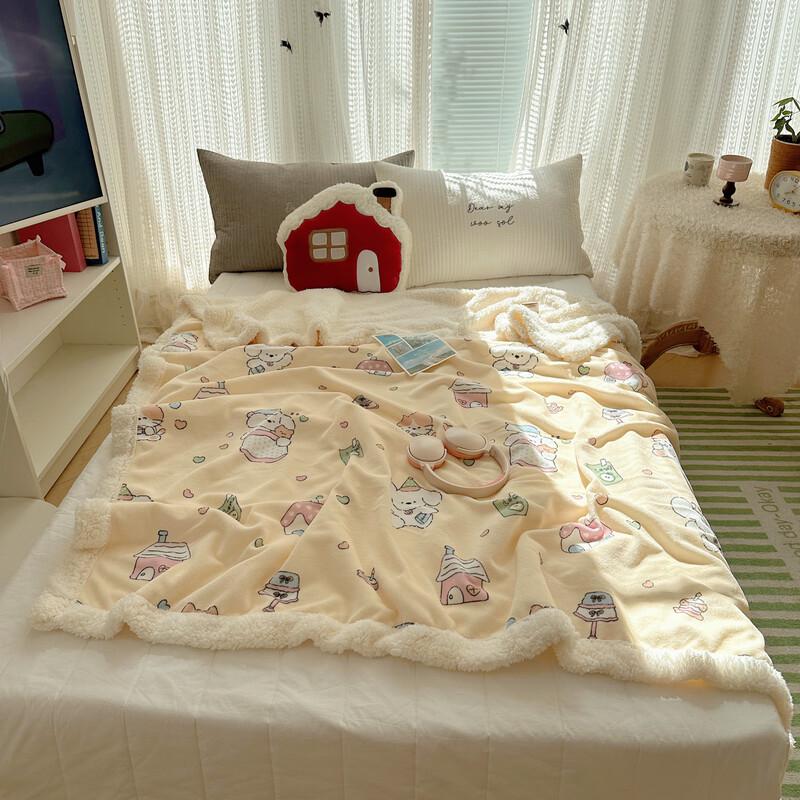 LISM Weekend Pet Park Milk Fleece Throw Blanket