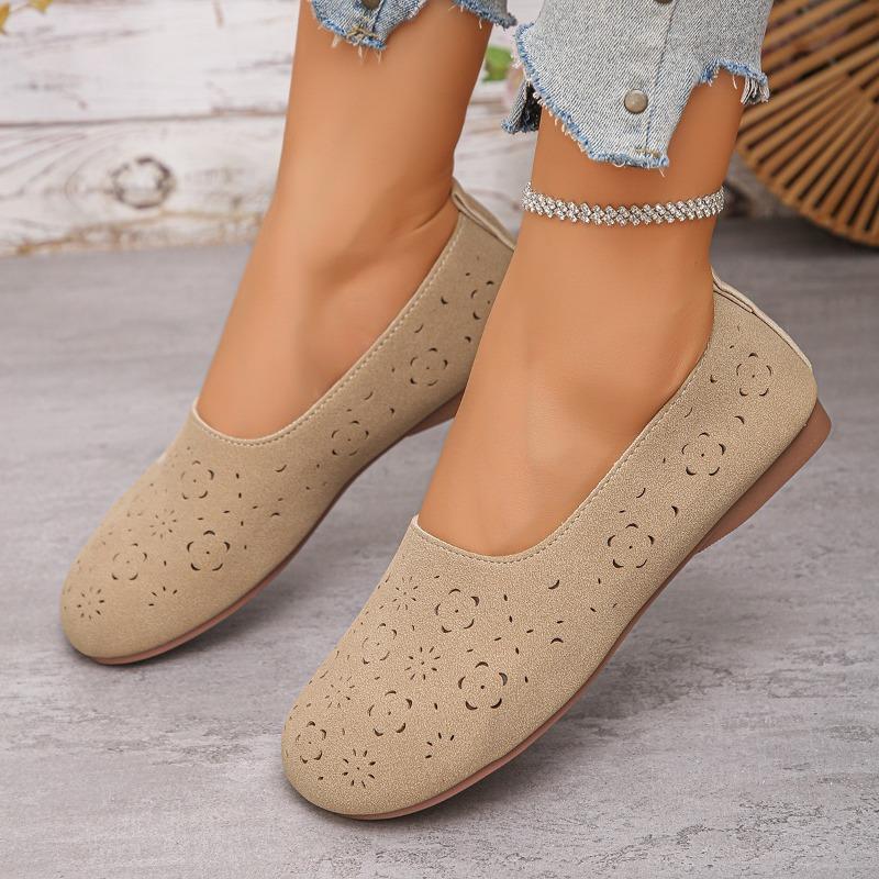 Women's New Large Size Hollow Low Top Single Shoes Retro Soft Sole Breathable One Foot Pedal Lazy Shoes Doudou Shoes