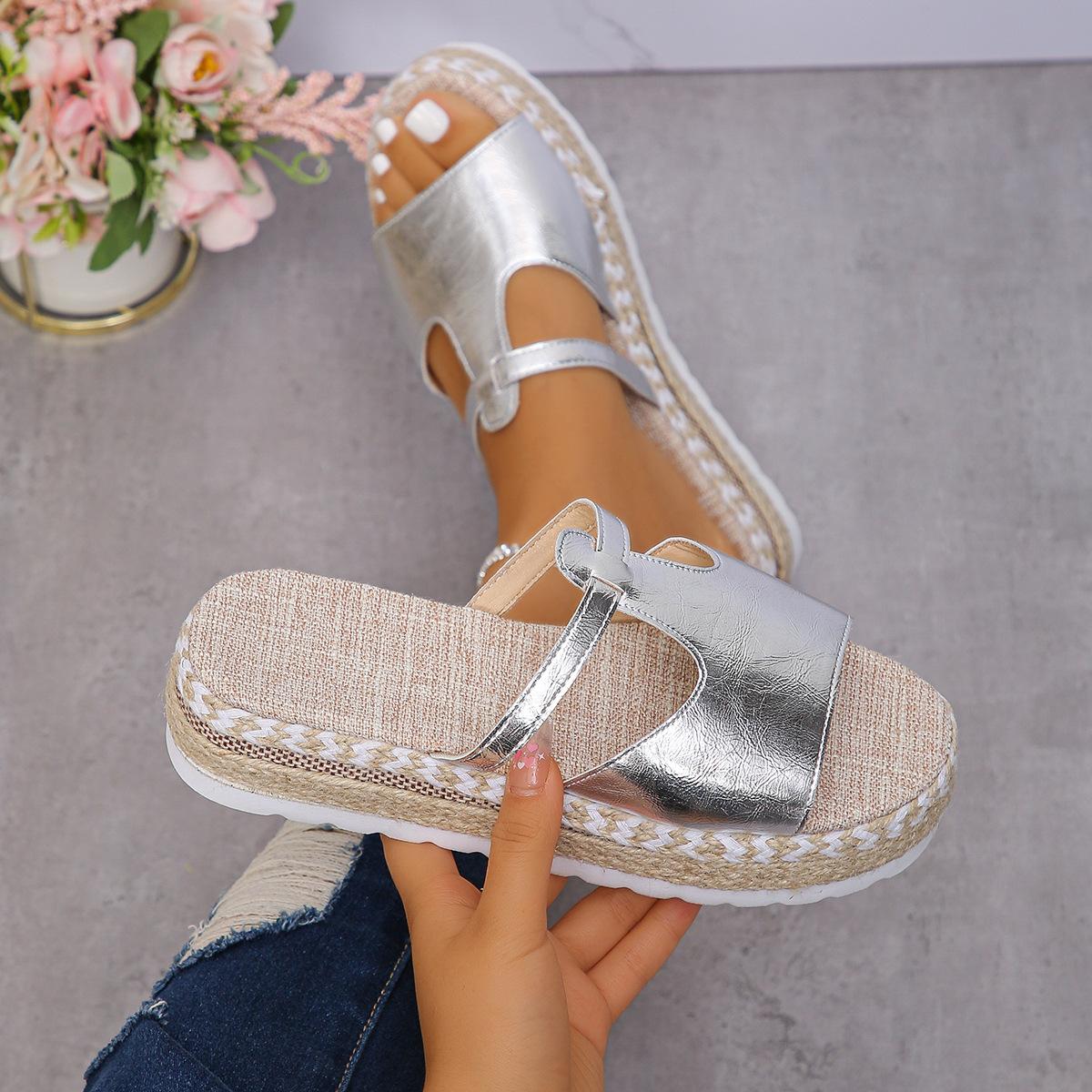 

Женские крутые шлепанцы большого размера на толстой подошве-маффине из пеньковой веревки, лето 2025, новая модель, сандалии на танкетке с ремешком и открытым носком 41 серебряный