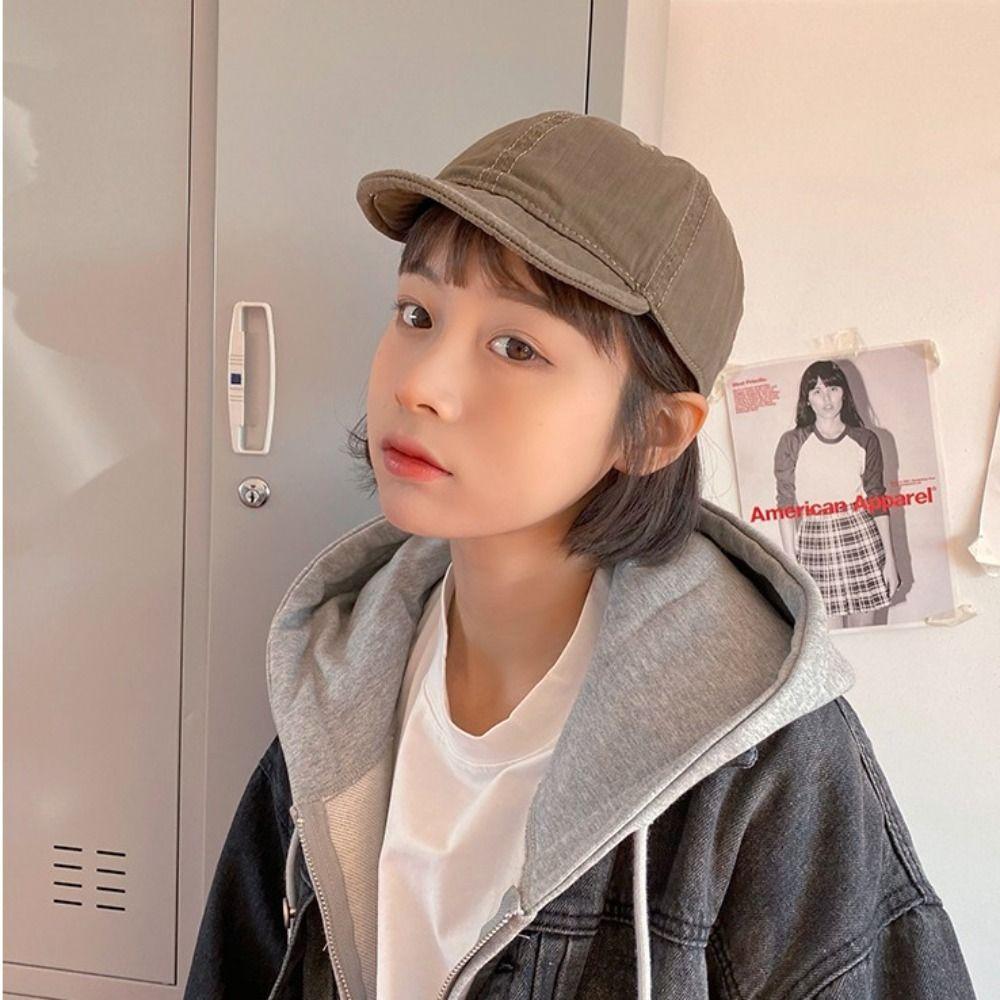 Adjustable Peaked Cap Short Brim Snapback Cap Fashion Baseball Hat  for Men Women