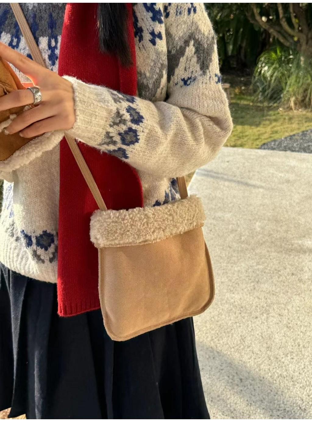 Trendy Retro Small Pu Leather Mobile Bag For Unisex Style Soft Shoulder Crossbody