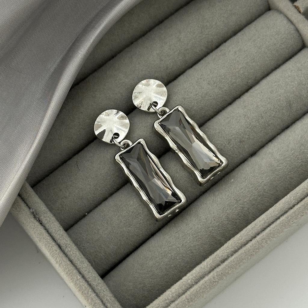 Personality Irregular Disc Geometric Earrings for Women, Sweet and Cool Square Style Black Diamond Pendant Earrings, Convenient and Comfortable