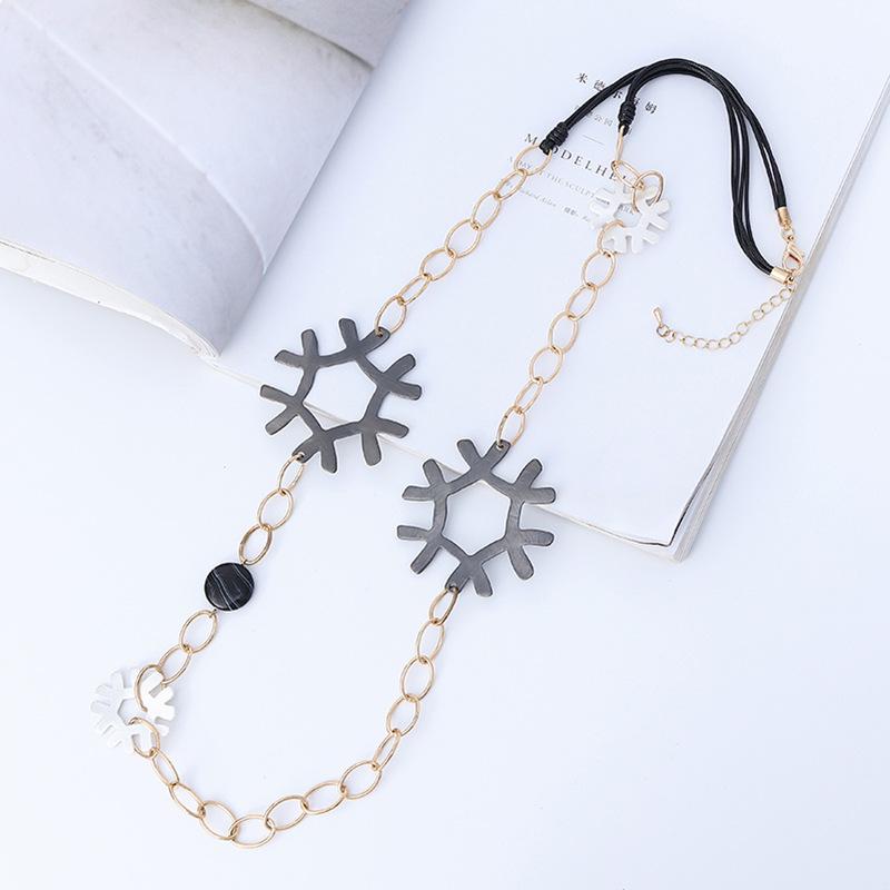 Women S Sweater Chain Fashion Exaggerated Versatile Snowflake Metal Brushed Long Necklace