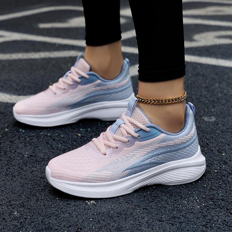 Spring/Summer Women's Plus Size Breathable Mesh Low-Top Running Shoes
