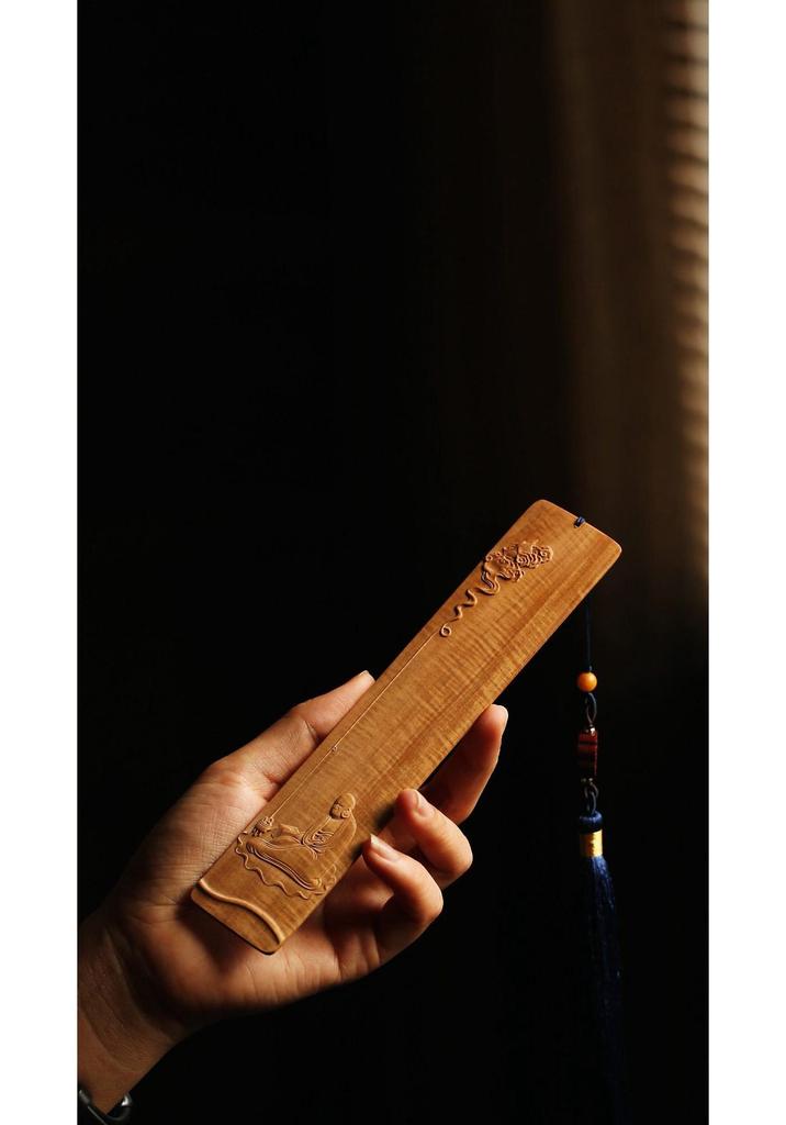 Sandalwood Meditation Bookmark: Classical Chinese Style Exquisite Wooden Gift