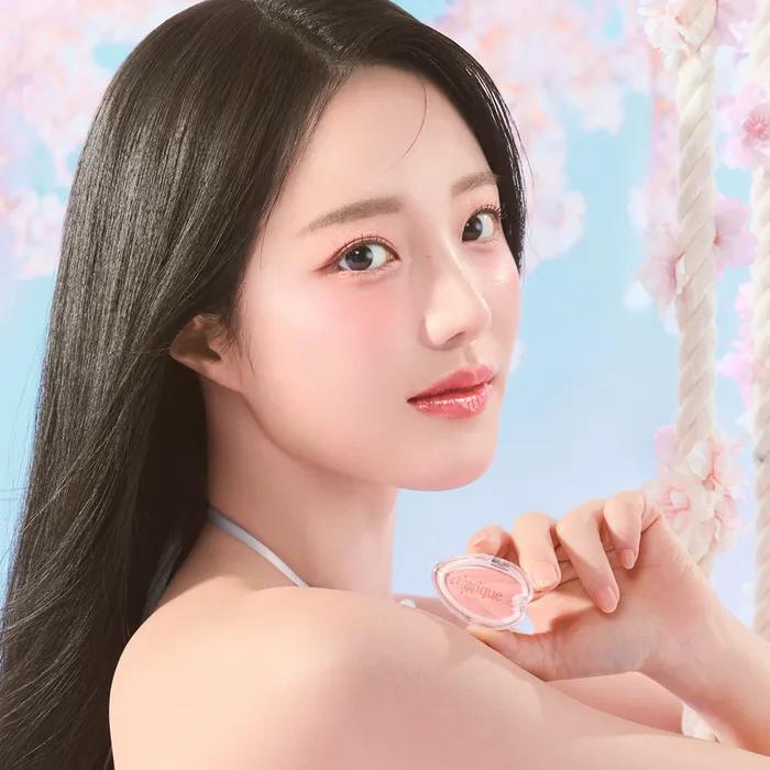 

[НОВИНКА] Квітучі Одинарні Тіні 08 Blooming Candy