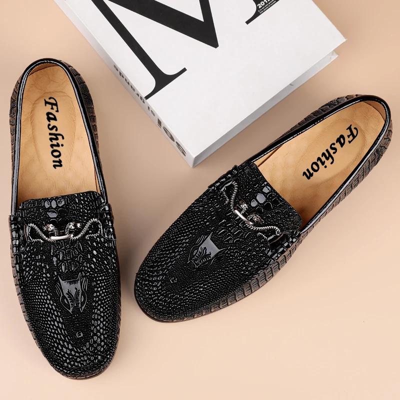 Fashion Spring High-grade Low-heel Loafers for Men Business Wedding Genuine Leather Shoes Designer Comfortable Cracked Skin Casual Shoes