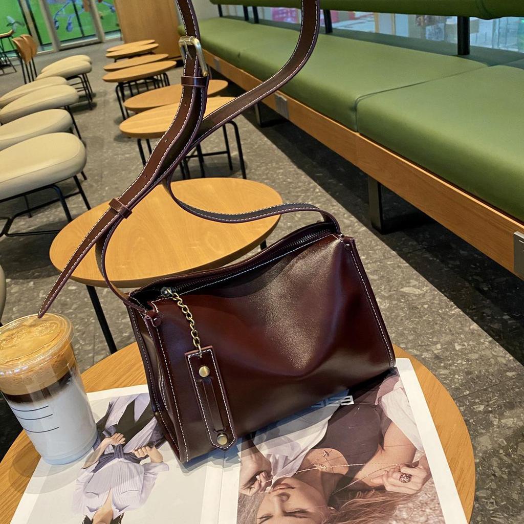 Baidi Damen Retro Leder Schultertasche - Weiches Rindsleder Kissen-Design für den Weg zur Arbeit