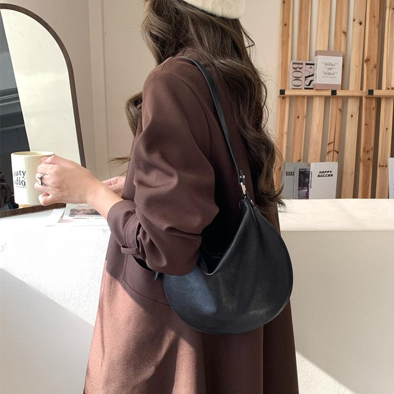 Niche Plant Tanned Soft Sheepskin Saddle Bag Minimalist Style Half Round Shoulder Bag Women's Vintage Genuine Leather Crossbody Bag