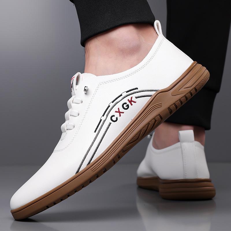Men's Shoes 2025 New Men's Casual Leather Shoes British One-pedal Business Men's Middle-aged Dad Shoes Soft Leather Shoes