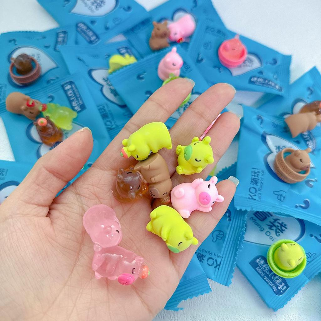 Cartoon Miniature Supermarket Food Small Animal Mini Random Style surprises Model Ornaments Children's Gift