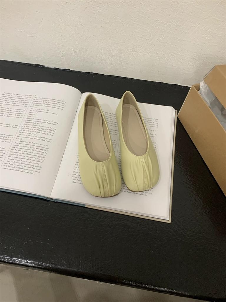 Fashion Flat Shoes Women Round Toe Pleated Slip on Ballerinas Flats Lazy Loafers Moccasins Ladies Soft Bottom Comfort Casual Flats Shoes