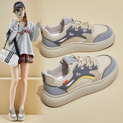 Fashion Spring Popular White Shoes Women's 2024 New Thick-soled Fashionable Bread Students Anti-slip Sports Shoes