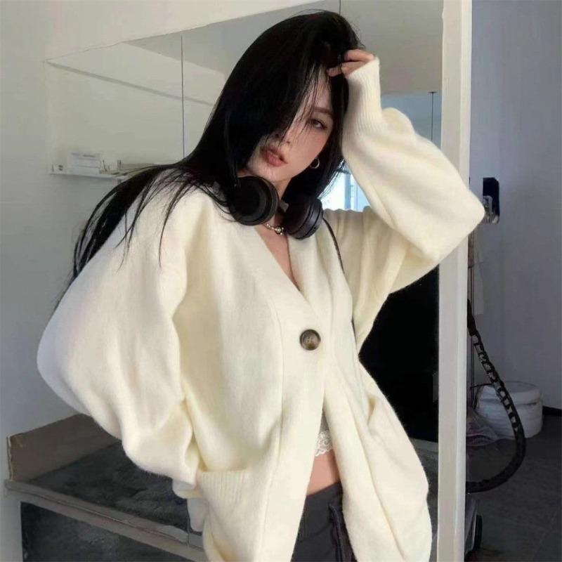 V-neck gentle wind knitted cardigan for women's autumn and winter new temperament loose and thin sweater jacket for women