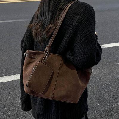 Korean Version Niche Large-capacity Tote Bag Women's 2026 Autumn and Winter New Suede Casual Commuter Portable Shoulder Bag