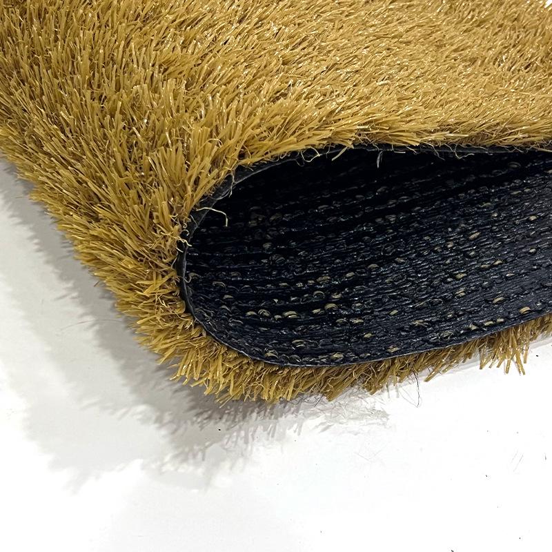 Bunter Kunstrasen: Außendekoration für Kindergärten & Einkaufszentren