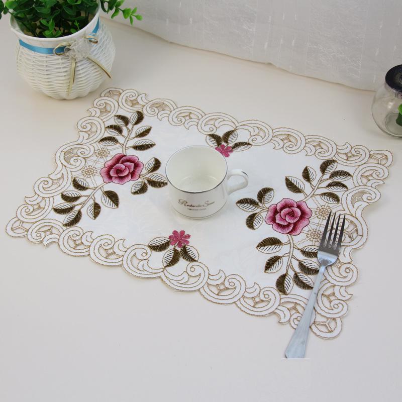 European Embroidered Heat-Resistant Rectangular Placemat