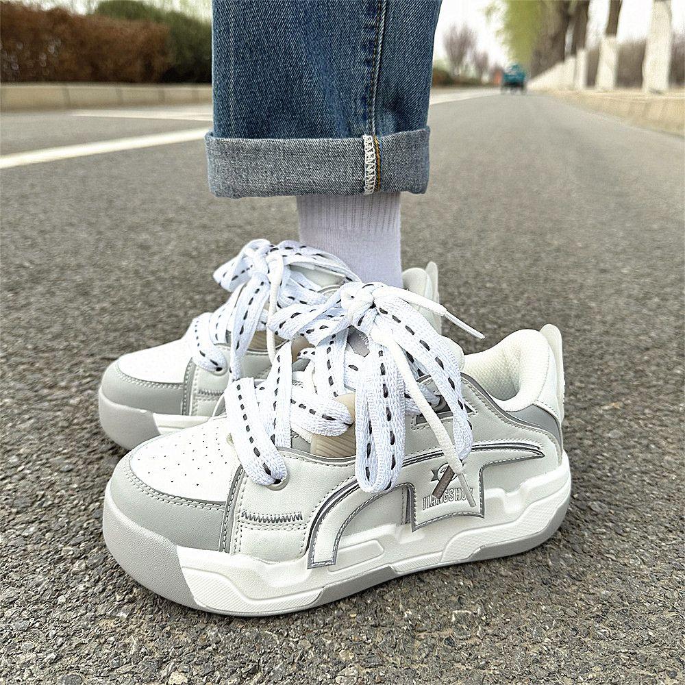 Wide Sole Women Chunky Sneakers Design Bread Shoes Girls Platform Sports Shoes 41 42 Womans Casual Shoes Free Shipping