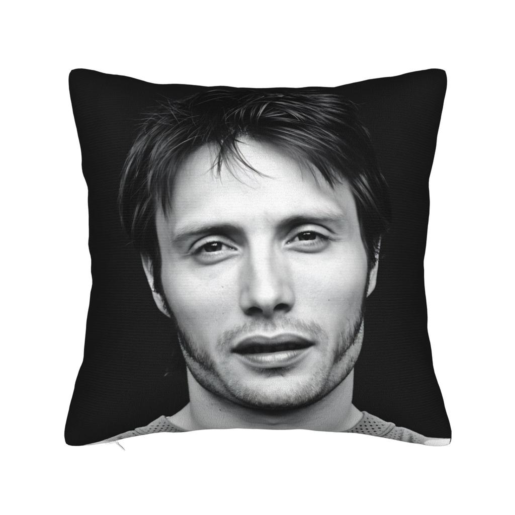 Mads Mikkelsen Hannibal Vtipný povlak na polštář Měkký povlak na polštář do kanceláře, auta, domácí dekorace Moderní povlak na polštář