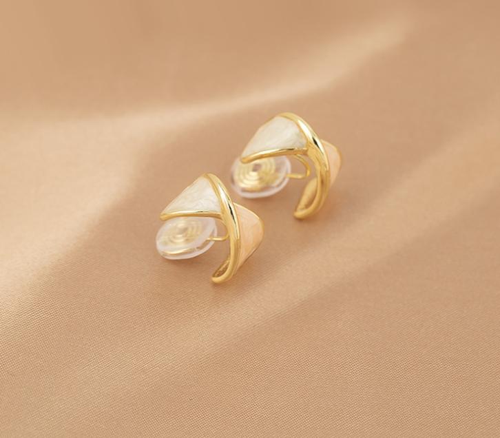 Simple Design Enamel Ring Without Pierced Mosquito Coil Ear Clip